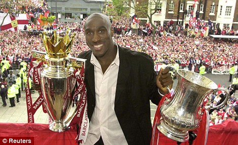 Sol Campbell 01