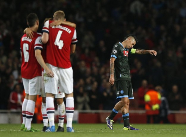 Koscielny Mertesacker Napoli