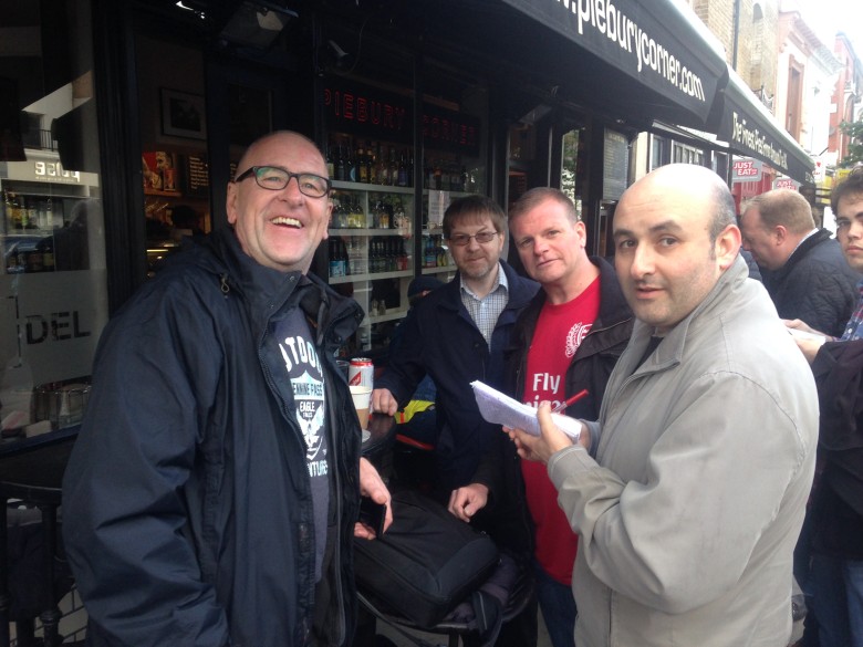 Mick The Bins from The Riders of the Night with @Gooner_AK, myself and Ben from the Islington Gazette at Piebury Corner