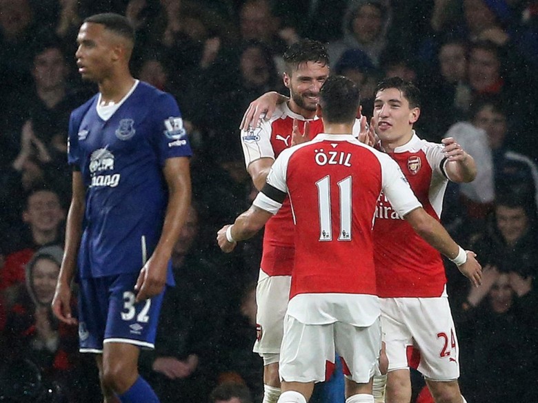 The brilliant Ollie thanking the amazing Mesut