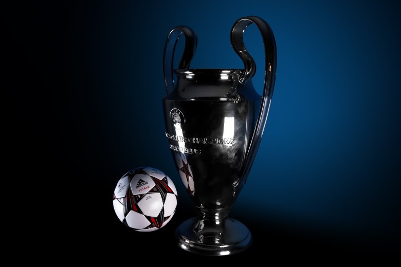 UCL TROPHY