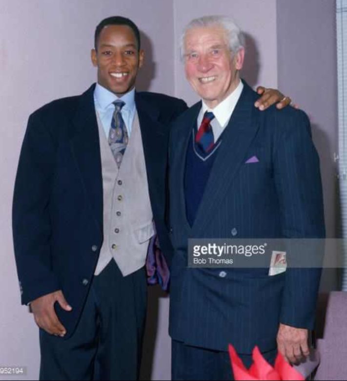 Ian Wright meets Ted Drake, great Arsenal goalscorers from six decades apart