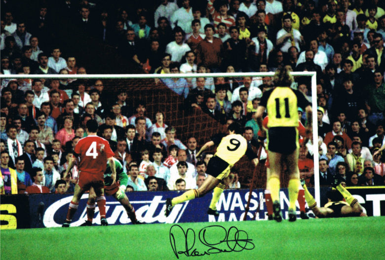 Smudger 1- Nil to the Arsenal