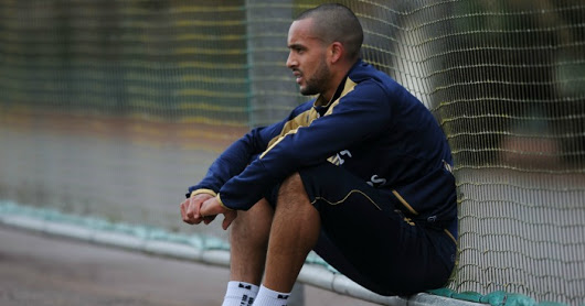 Left Back behind the goal!