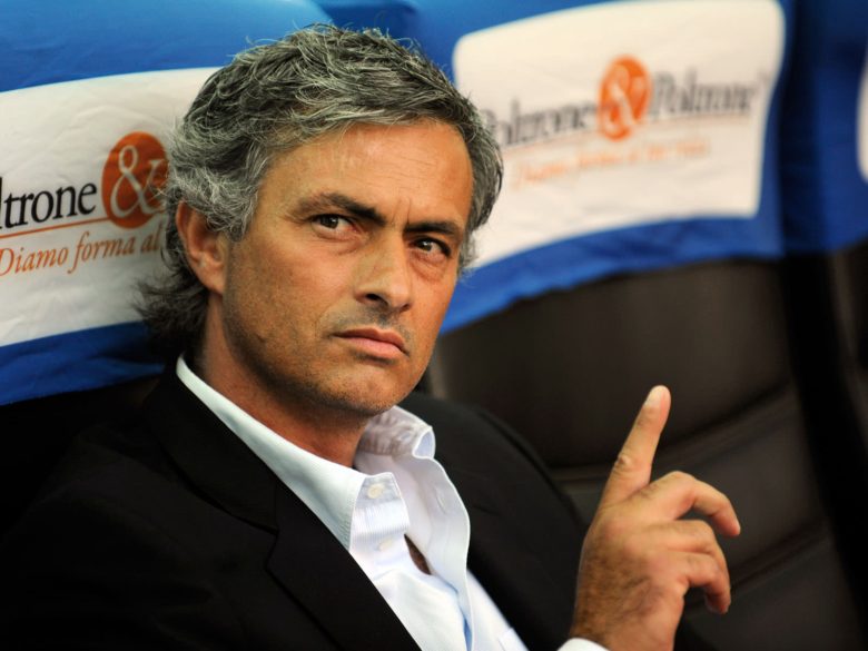 MILAN, ITALY - AUGUST 23: Coach Jose Mourinho of Inter Milan looks on during the Serie A match between Inter Milan and Bari at Giuseppe Meazza Stadium on August 23, 2009 in Milan, Italy. (Photo by Claudio Villa/Getty Images) *** Local Caption *** Jose Mourinho