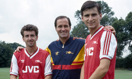 George Graham welcomes Smudger and Nigel Winterburn to Highbury