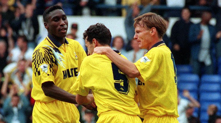A young Sol Campbell playing for Tottenham 